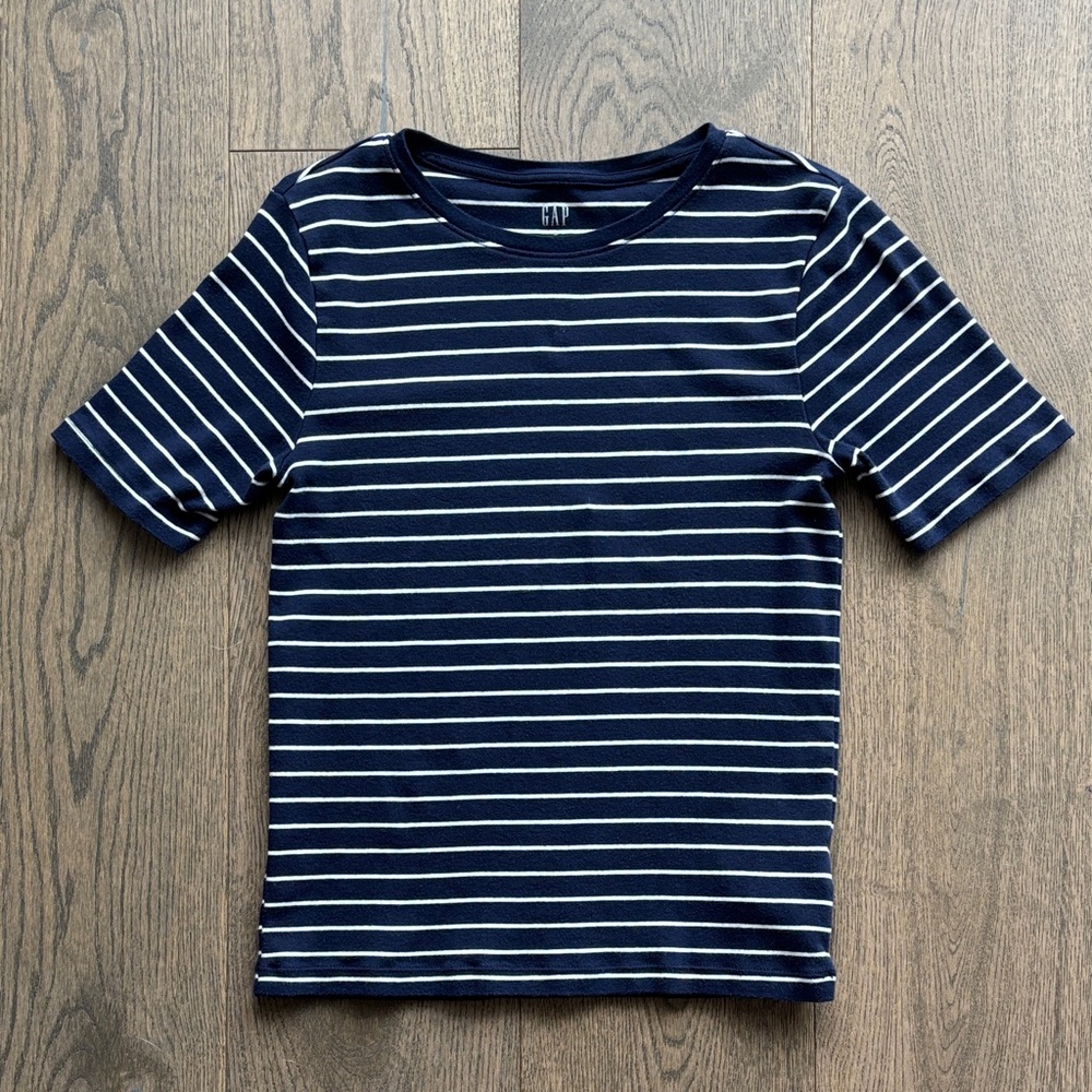 Gap Navy Striped Women's Favorite Tee